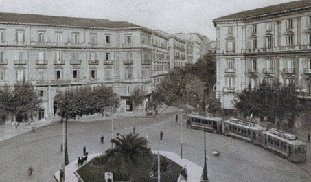 piazza-vanvitelli-centro-moda-napoli-extrasize-taglie-forti